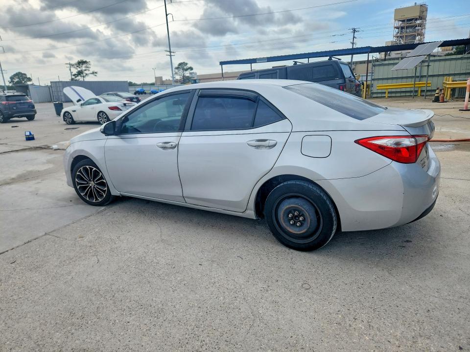 Photo 2 from auction – 2015 TOYOTA COROLLA with VIN 5YFBURHEXFP290702
