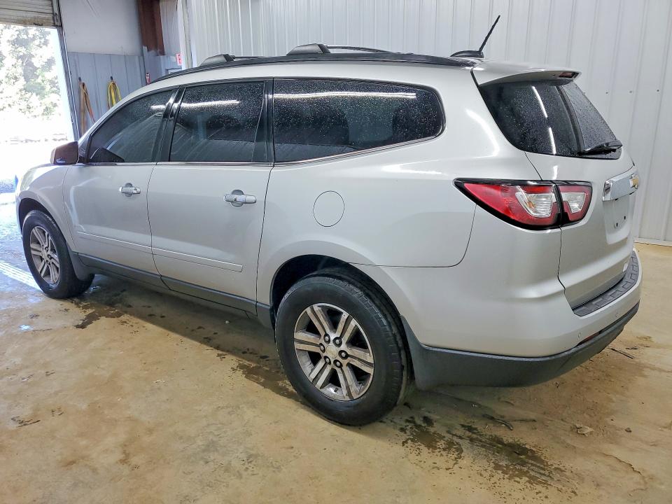 Photo 2 from auction – 2016 CHEVROLET TRAVERSE with VIN 1GNKRHKD5GJ161095