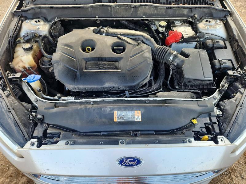 Photo 11 from auction – 2016 FORD FUSION with VIN 3FA6P0K92GR400725