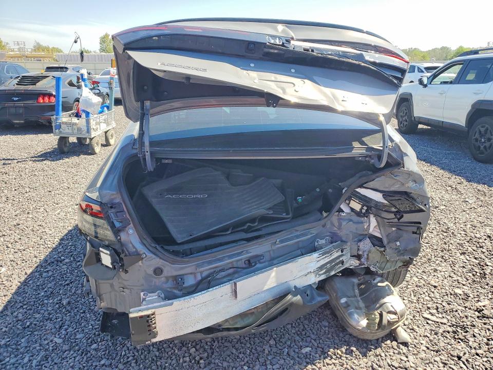 Снимка 6 от търг – 2024 HONDA ACCORD с VIN 1HGCY2F53RA068290