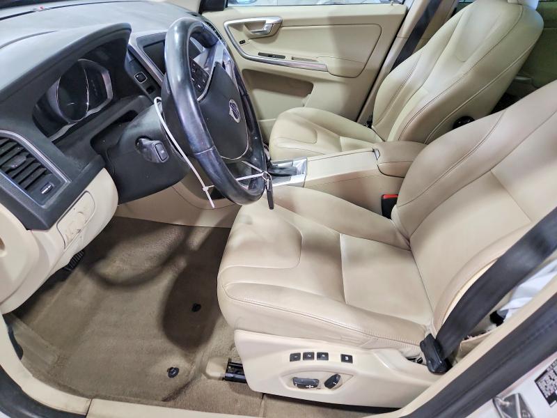Zdjęcie 7 z aukcji – 2015 VOLVO XC60 z VIN YV440MDB3F2579094