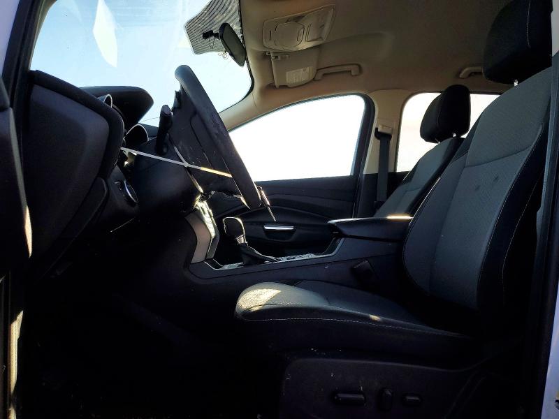 صورة رقم 7 من المزاد - 2017 FORD ESCAPE مع VIN 1FMCU0GDXHUC82528