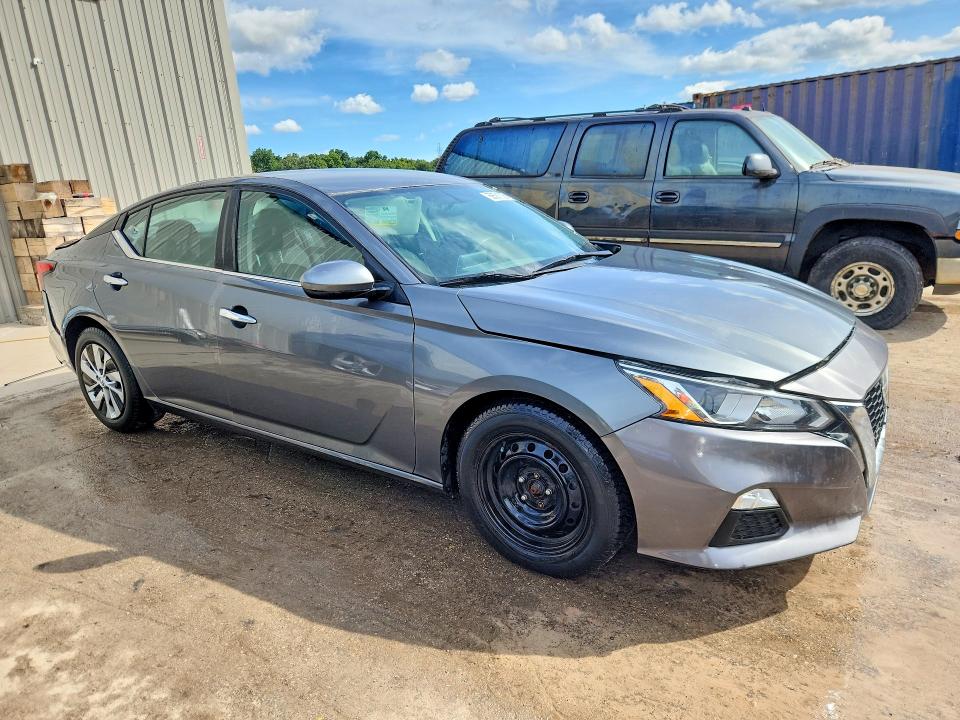Photo 4 from auction – 2020 NISSAN ALTIMA with VIN 1N4BL4BV9LC248952