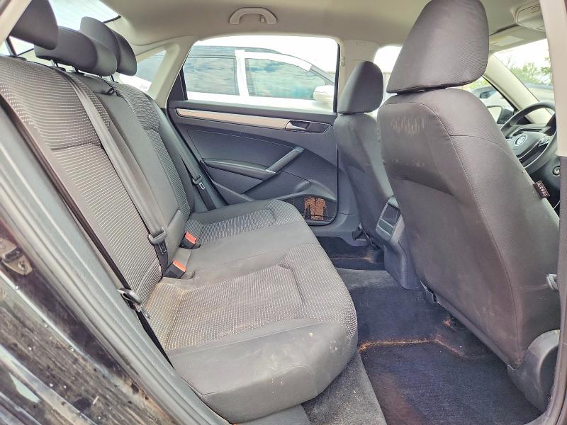 Photo 10 from auction – 2018 VOLKSWAGEN PASSAT with VIN 1VWAA7A36JC003985