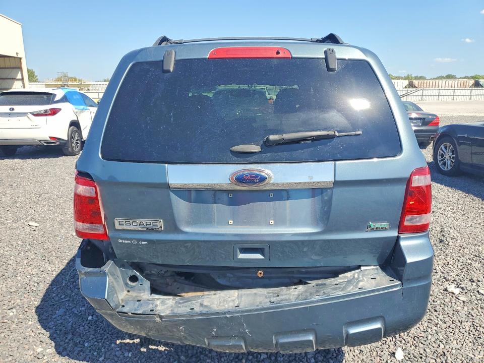 Photo 6 from auction – 2011 FORD ESCAPE with VIN 1FMCU0EG4BKC14046