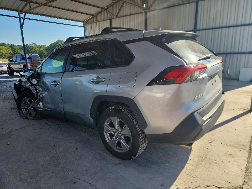Foto 2 de la subasta – 2022 TOYOTA RAV4 con VIN 4T3RWRFV7NU077142