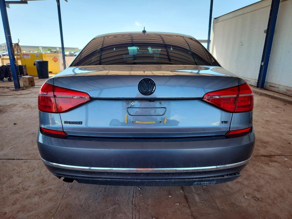 Photo 6 from auction – 2016 VOLKSWAGEN PASSAT with VIN 1VWAT7A37GC054589
