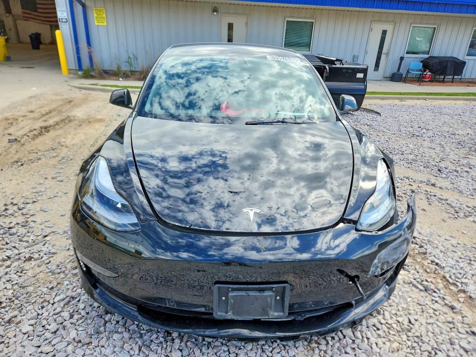 Photo 5 from auction – 2022 TESLA MODEL 3 with VIN 5YJ3E1EA6NF372019