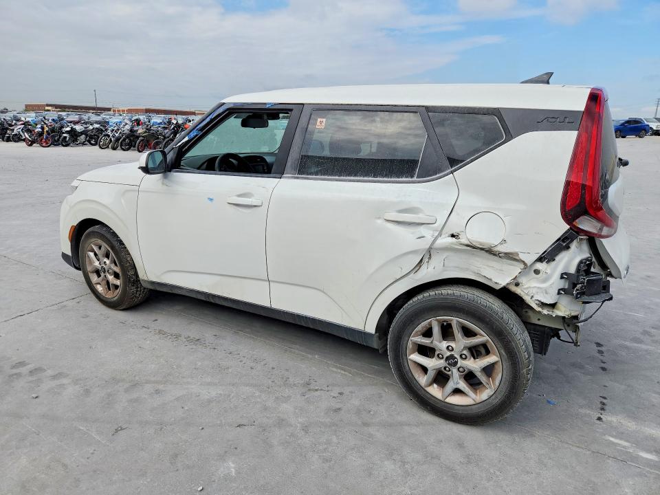 Photo 2 from auction – 2022 KIA SOUL with VIN KNDJ23AU1N7180699