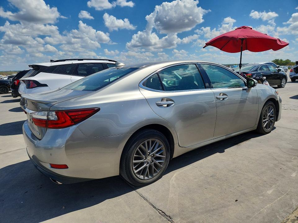Photo 3 from auction – 2018 LEXUS ES with VIN 58ABK1GG8JU106903
