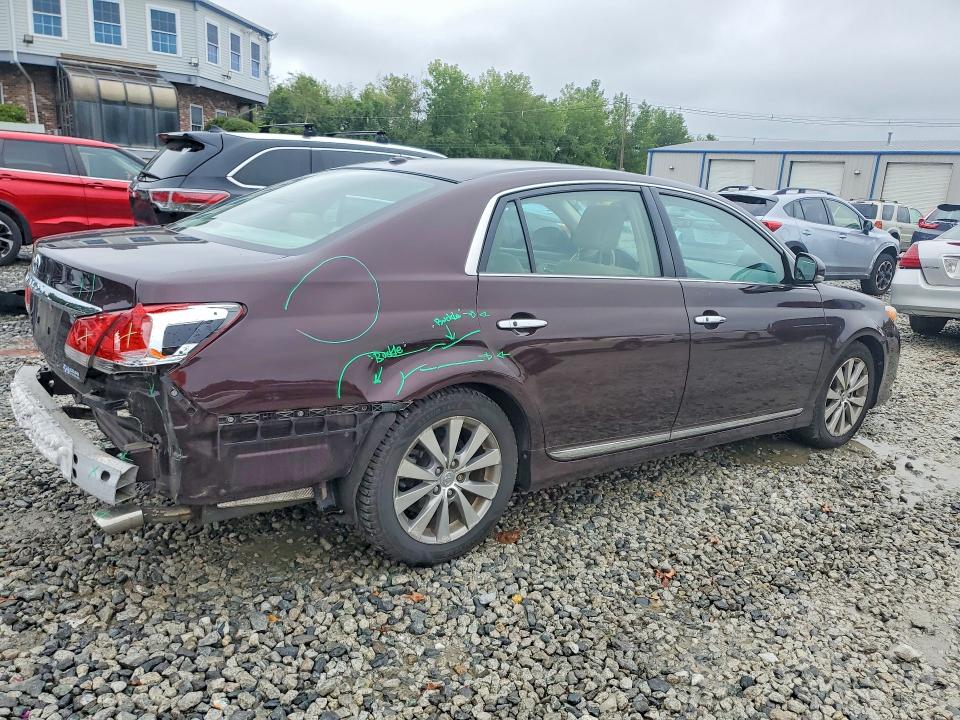 Photo 3 from auction – 2011 TOYOTA AVALON with VIN 4T1BK3DB6BU418487
