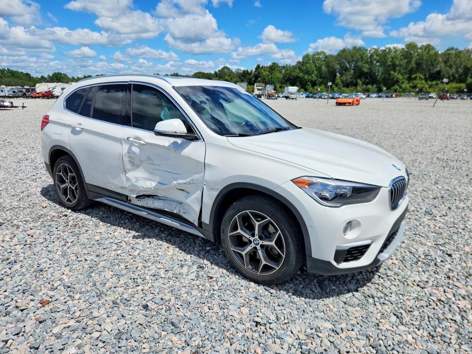 Фото 4 с аукциона – 2017 BMW X1 с VIN WBXHT3C31H5F81322