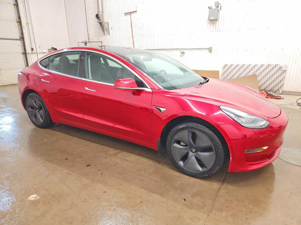 Foto 4 de la subasta – 2019 TESLA MODEL 3 con VIN 5YJ3E1EBXKF473066