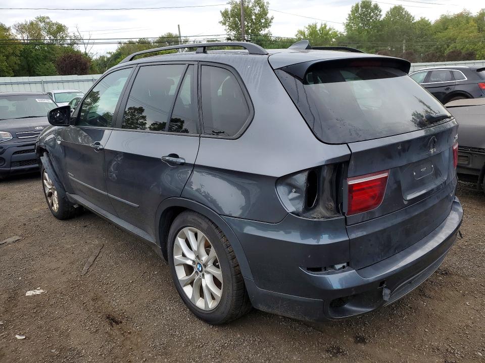 Photo 2 from auction – 2012 BMW X5 with VIN 5UXZW0C54CL664848