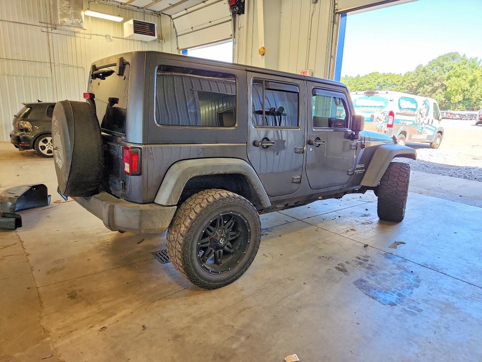 Снимка 3 от търг – 2014 JEEP WRANGLER UNLIMITED с VIN 1C4BJWDG1EL289363