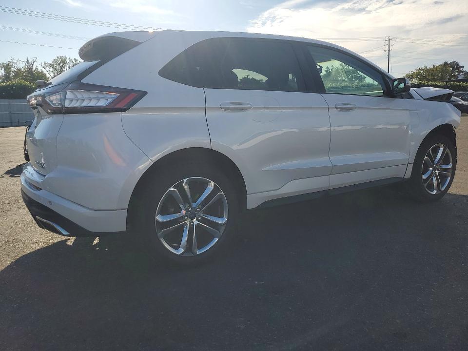 Photo 3 from auction – 2016 FORD EDGE with VIN 2FMPK4AP8GBC13701