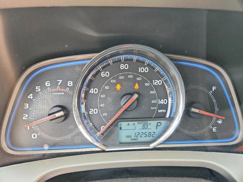 Photo 9 from auction – 2015 TOYOTA RAV4 with VIN 2T3DFREV4FW383289