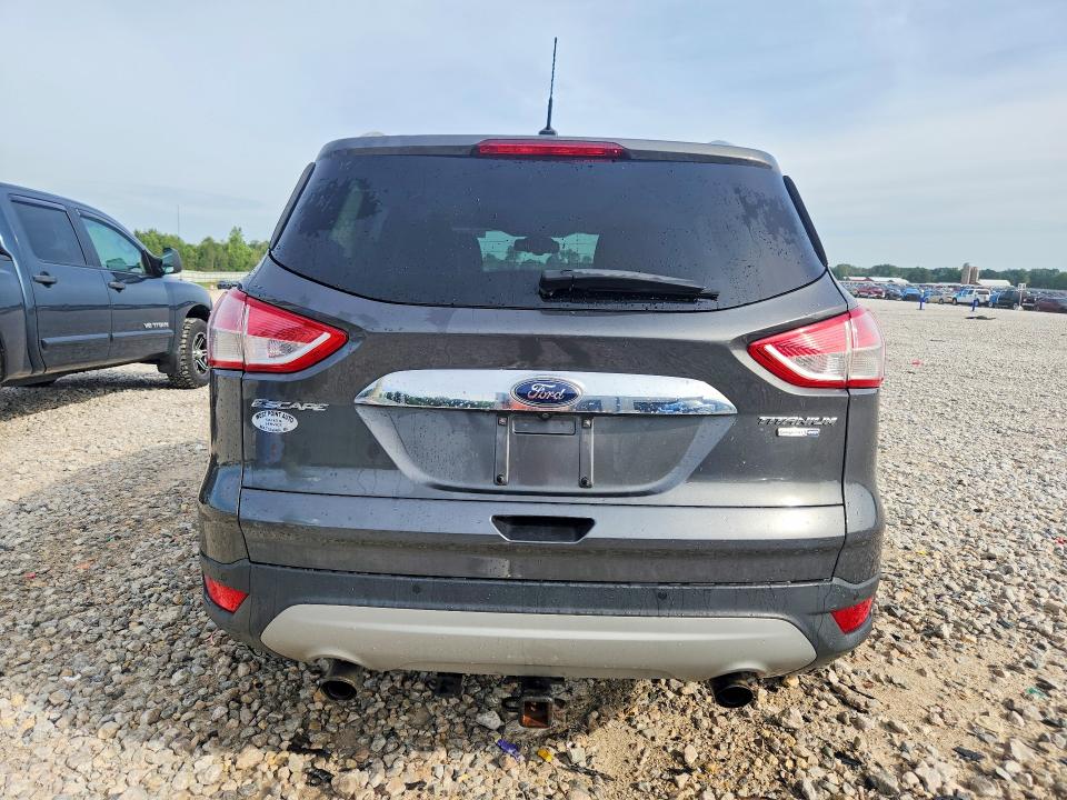 Photo 6 from auction – 2016 FORD ESCAPE with VIN 1FMCU9J97GUA96002