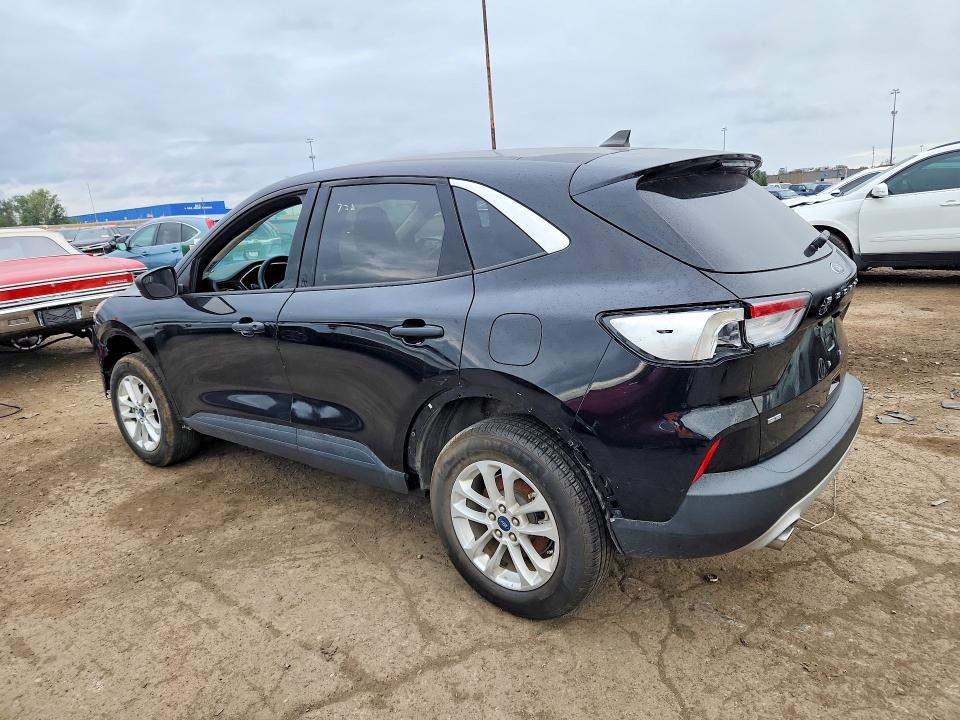 Photo 2 from auction – 2021 FORD ESCAPE with VIN 1FMCU9G68MUA76169