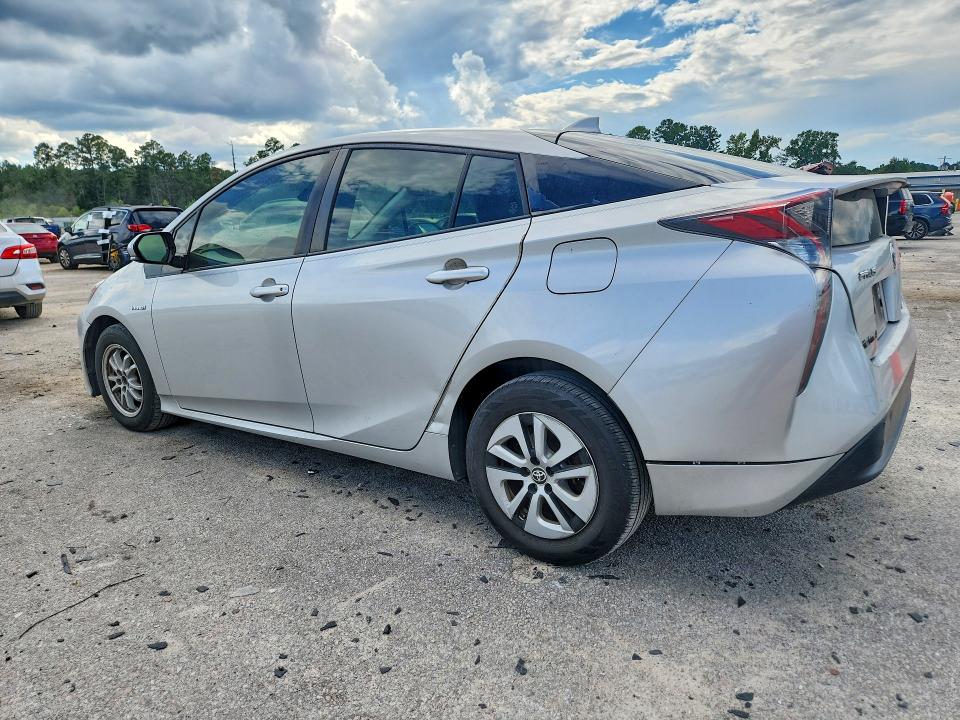 Photo 2 from auction – 2018 TOYOTA PRIUS with VIN JTDKARFU6J3065455