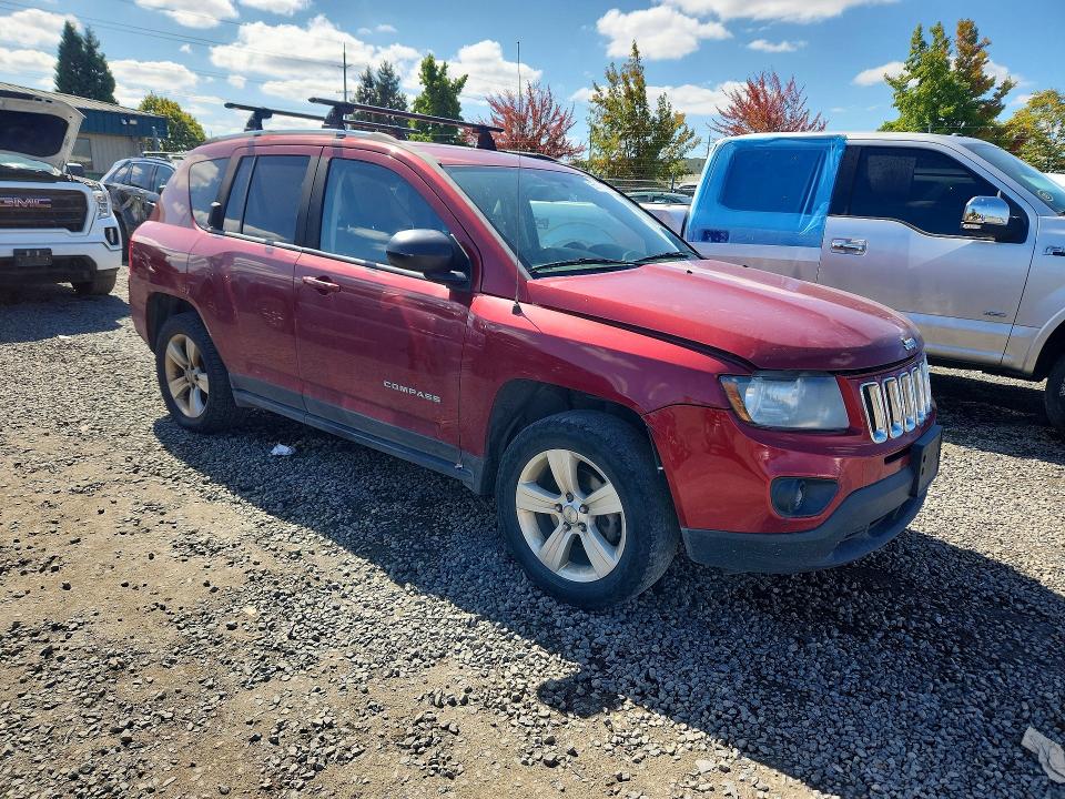 Foto 4 de la subasta – 2014 JEEP COMPASS con VIN 1C4NJDBB7ED927036