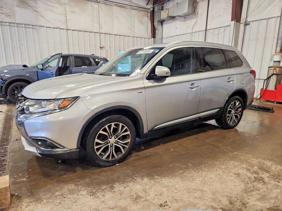 2017 MITSUBISHI OUTLANDER - Търг №67350096