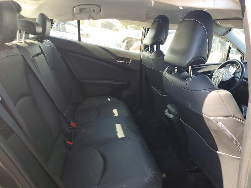 Снимка 10 от търг – 2021 TOYOTA PRIUS PRIME с VIN JTDKAMFPXM3165575