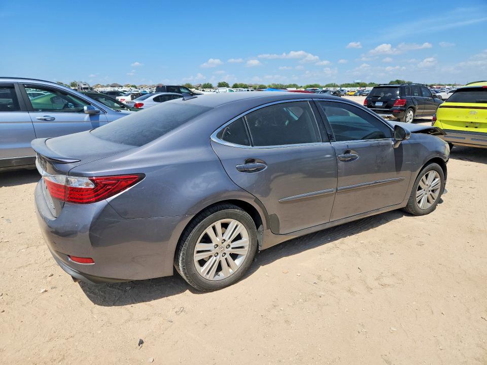 Photo 3 from auction – 2013 LEXUS ES with VIN JTHBK1GG2D2080714