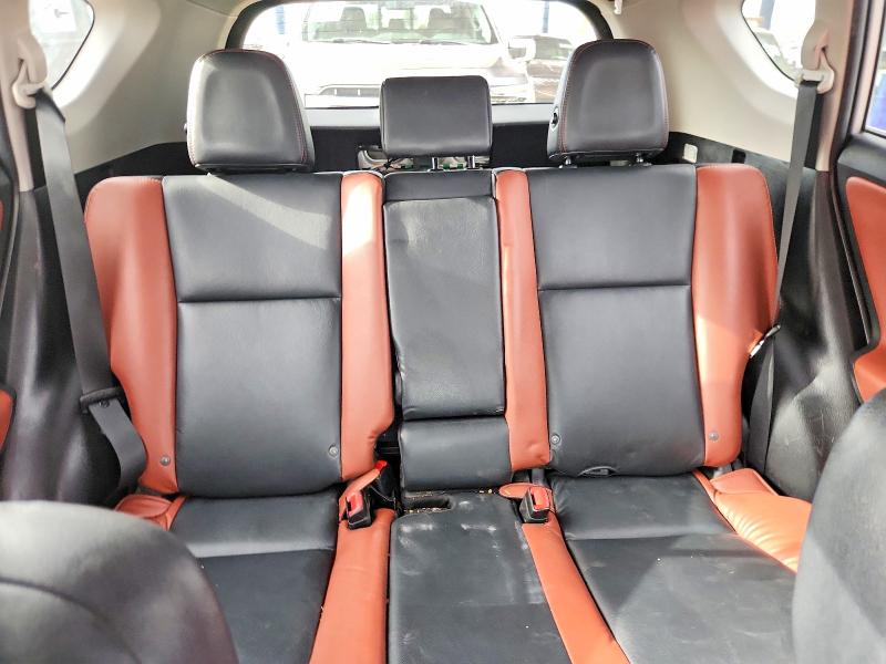 Photo 10 from auction – 2015 TOYOTA RAV4 with VIN 2T3DFREV2FW368872