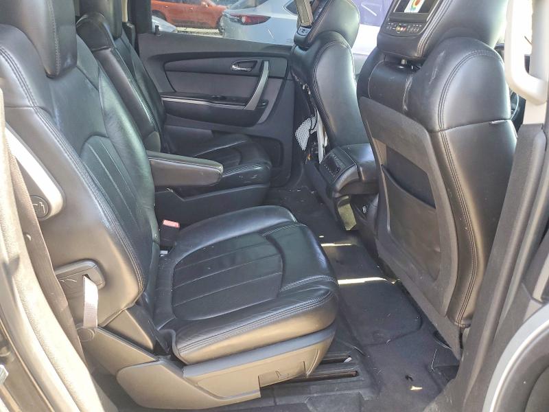 Фото 10 с аукциона – 2010 GMC ACADIA с VIN 1GKLVNED7AJ172016