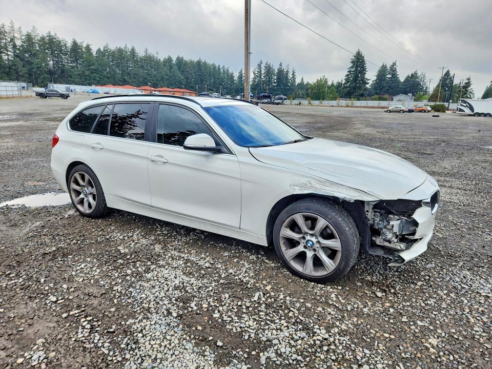 Photo 4 from auction – 2015 BMW 328 with VIN WBA3K5C51FK301429