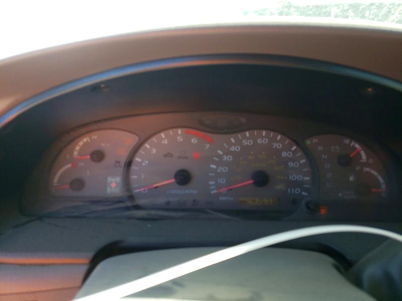Photo 9 from auction – 2003 TOYOTA SEQUOIA with VIN 5TDBT44A83S187760