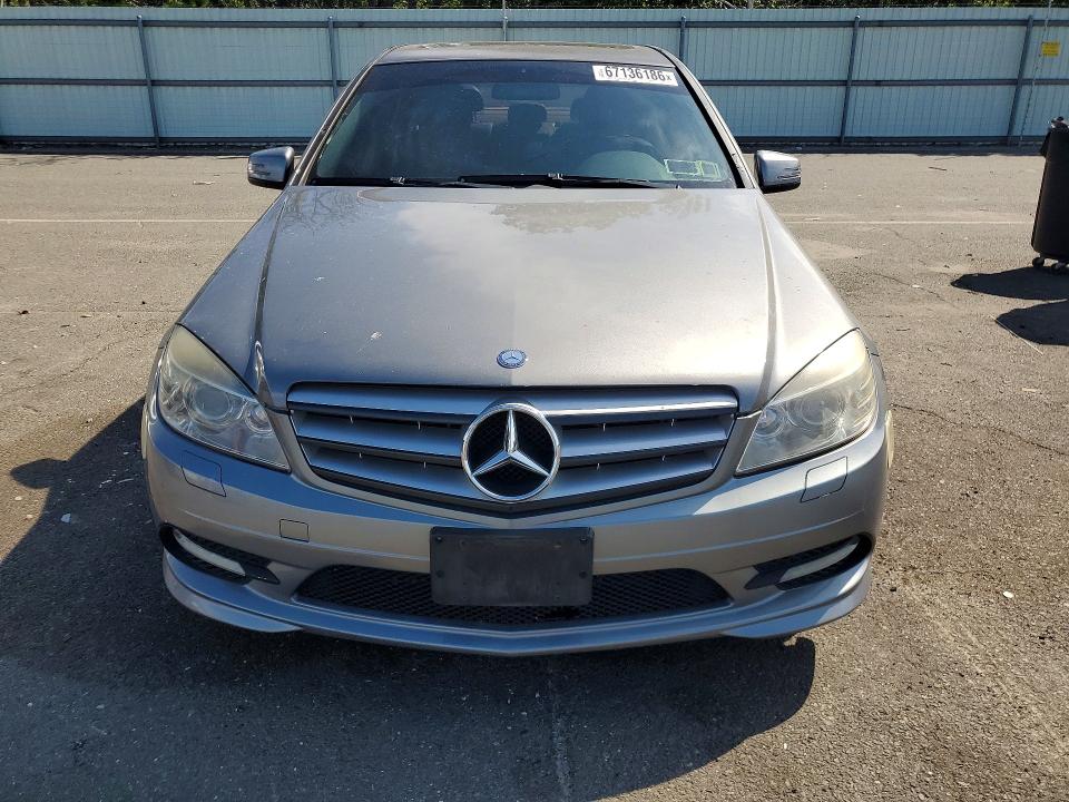 Photo 5 from auction – 2011 MERCEDES-BENZ C with VIN WDDGF8BB6BR148751