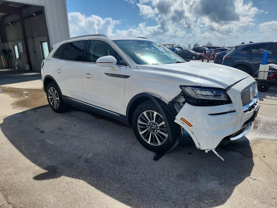 Photo 4 from auction – 2022 LINCOLN NAUTILUS with VIN 2LMPJ6J97NBL14830