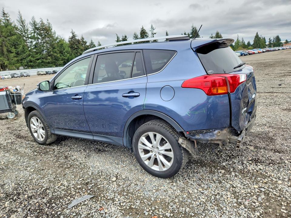 Photo 2 from auction – 2013 TOYOTA RAV4 with VIN JTMDFREV8D5000328