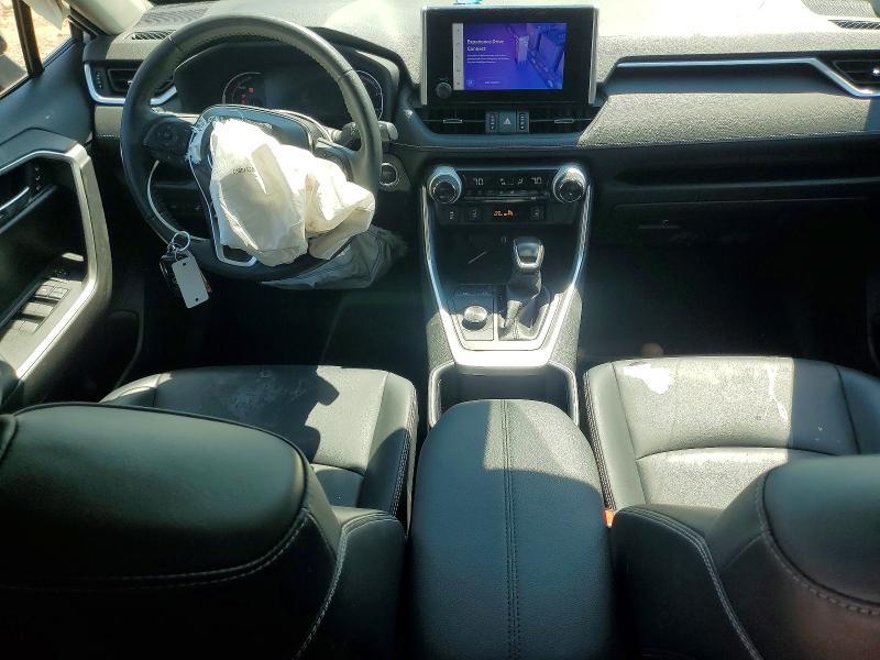 Photo 8 from auction – 2023 TOYOTA RAV4 with VIN JTMB6RFV9PD540271