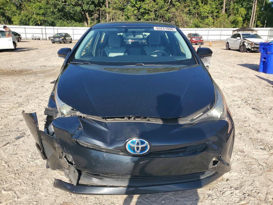 Photo 5 from auction – 2016 TOYOTA PRIUS with VIN JTDKARFU2G3522562