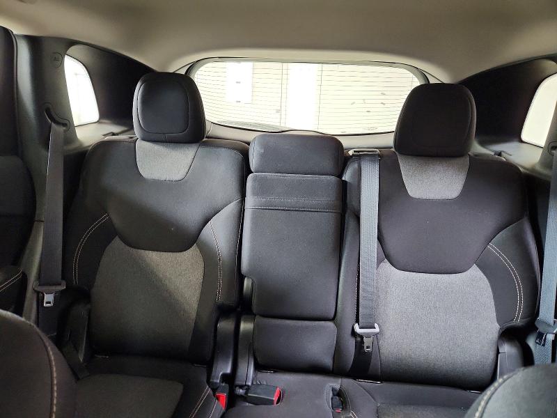 Photo 10 from auction – 2015 JEEP CHEROKEE with VIN 1C4PJMAS2FW545089
