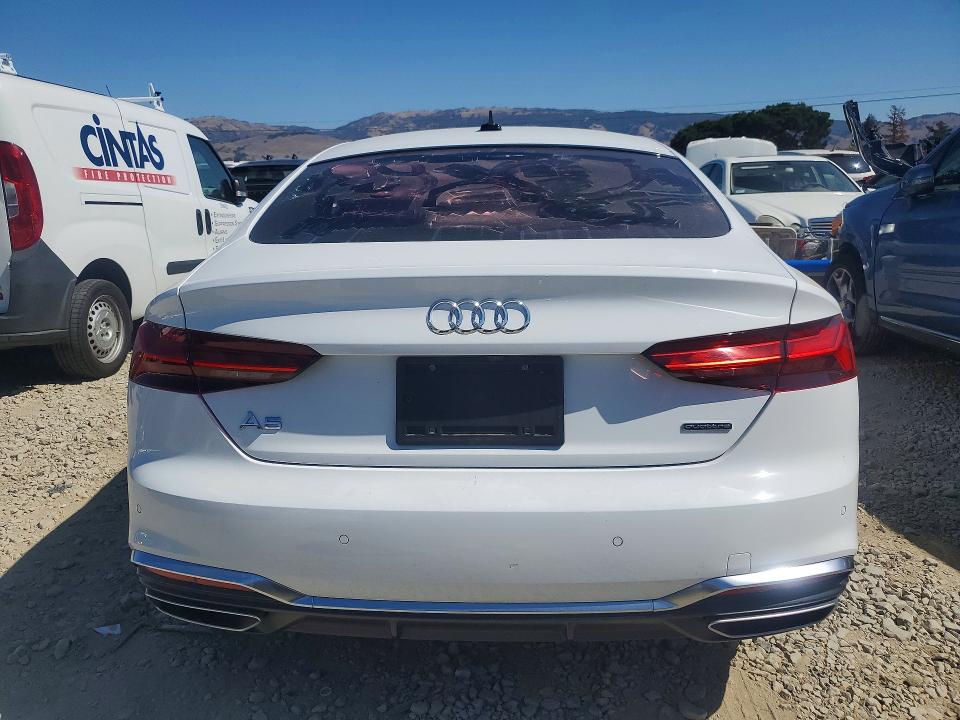 صورة رقم 6 من المزاد - 2024 AUDI A5 مع VIN WAUFACF55RA040252