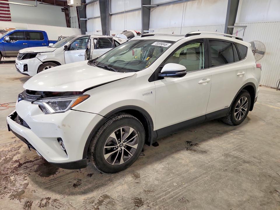 Photo 1 from auction – 2016 TOYOTA RAV4 HV with VIN JTMRJREV5GD038548