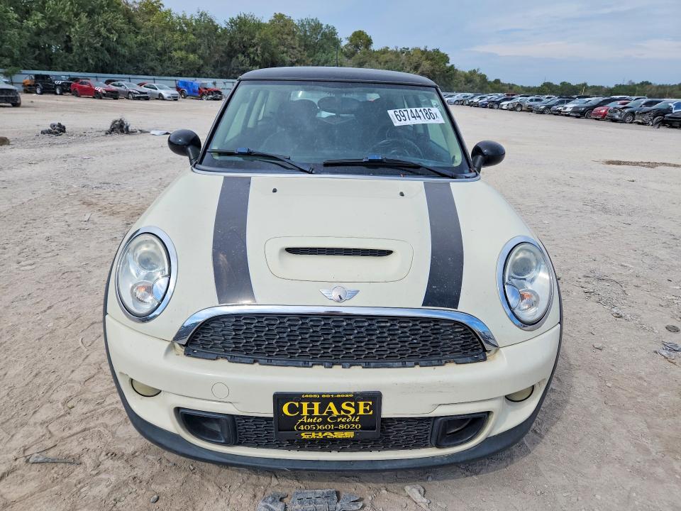 Photo 5 from auction – 2013 MINI COOPER with VIN WMWSV3C52DT392029