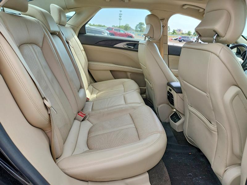 Photo 10 from auction – 2019 LINCOLN MKZ with VIN 3LN6L5F95KR624900