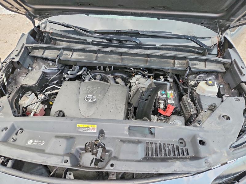 Photo 12 from auction – 2021 TOYOTA HIGHLANDER with VIN 5TDHZRBHXMS114994