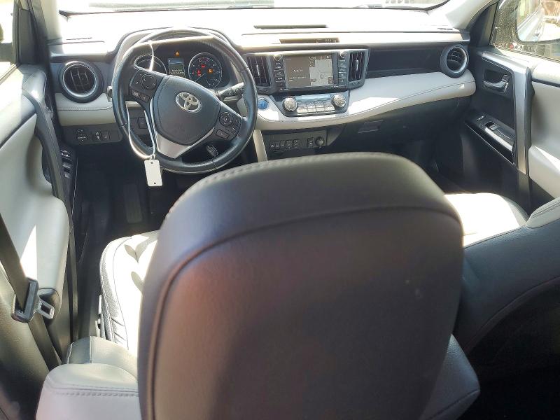 Photo 8 from auction – 2017 TOYOTA RAV4 HV with VIN JTMDJREV8HD111309