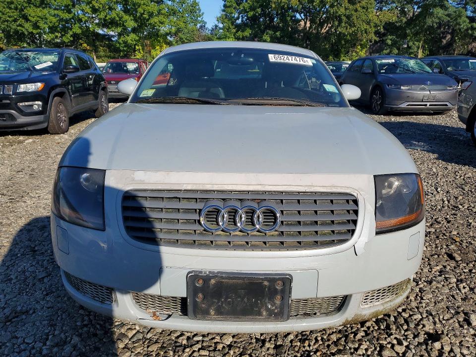 صورة رقم 5 من المزاد - 2001 AUDI TT مع VIN TRUWT28N611019506