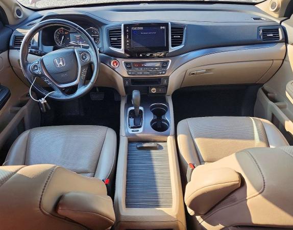 Zdjęcie 8 z aukcji – 2017 HONDA RIDGELINE z VIN 5FPYK3F68HB004327