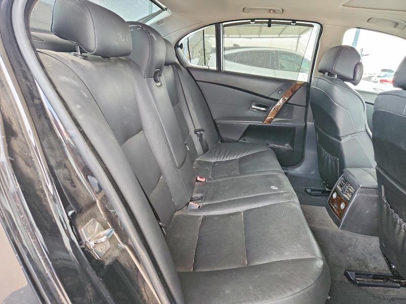 Photo 10 from auction – 2007 BMW 530 with VIN WBANF73547CU23528