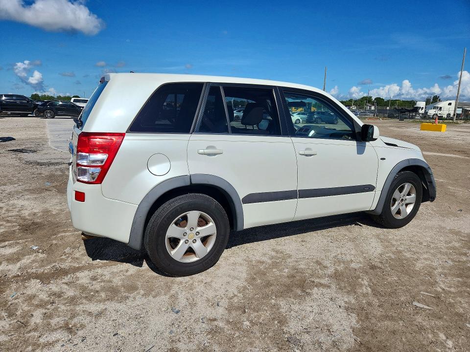 Photo 3 from auction – 2012 SUZUKI GRAND VITARA with VIN JS3TE0D62C4100225