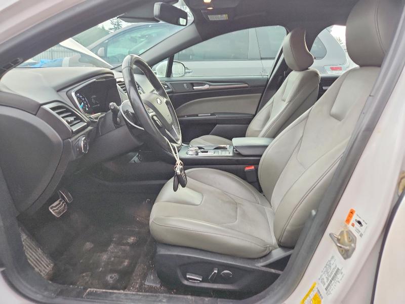 Photo 7 from auction – 2017 FORD FUSION with VIN 3FA6P0VP0HR376419