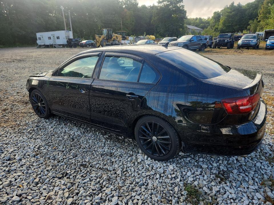 Снимка 2 от търг – 2016 VOLKSWAGEN JETTA с VIN 3VWB17AJXGM401436
